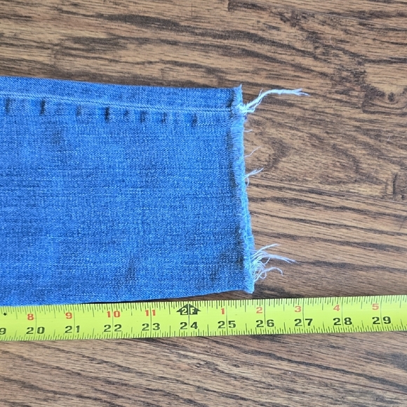 Gap 1969 True Skinny Jeans VGUC - Women's Size 25 - Picture 10 of 13